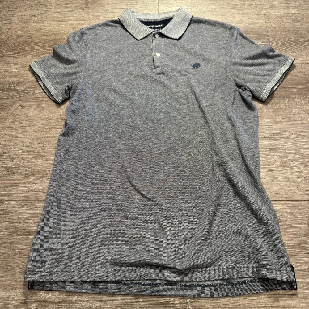 Banana Republic Polo Shirt Men Medium Gray Blue Pique Organic 100% Cotton Preppy